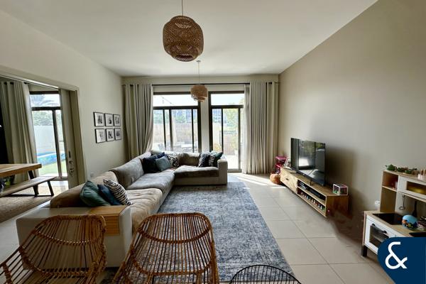 Corner | Single Row | Desirable Location